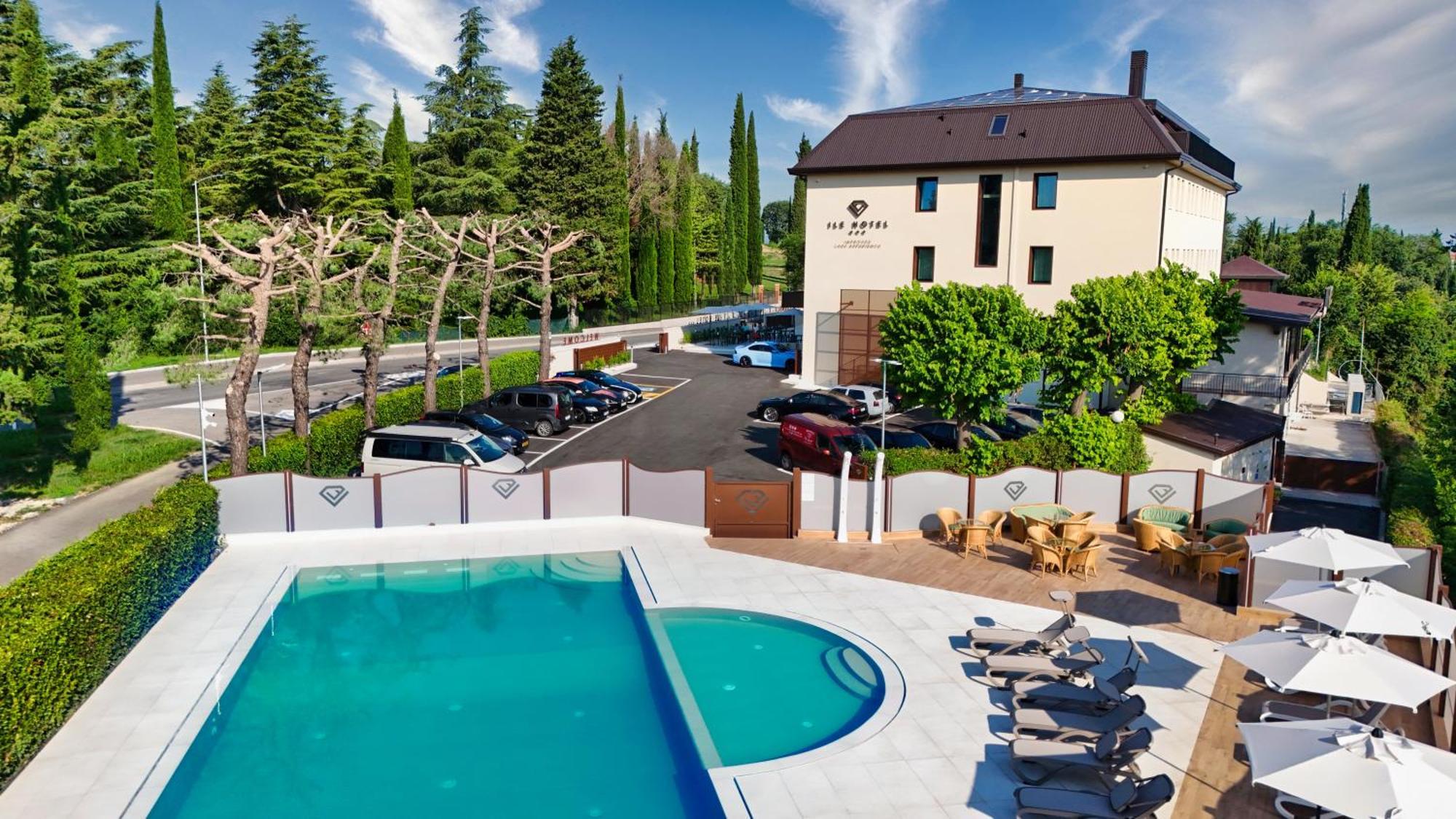 Ile Hotel Peschiera del Garda Luaran gambar