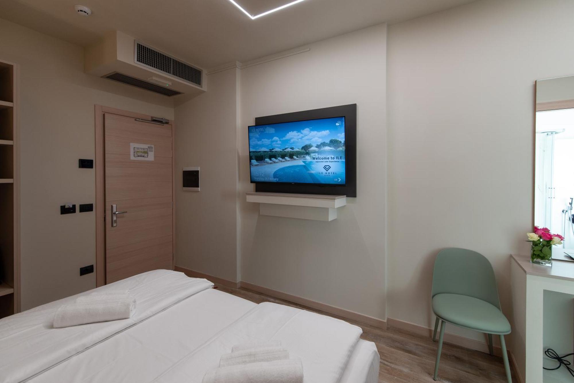 Ile Hotel Peschiera del Garda Luaran gambar